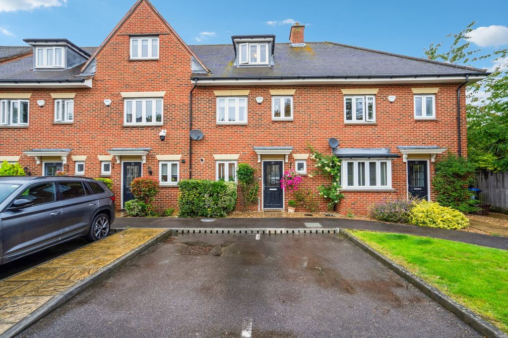 Property photo 1 of 17