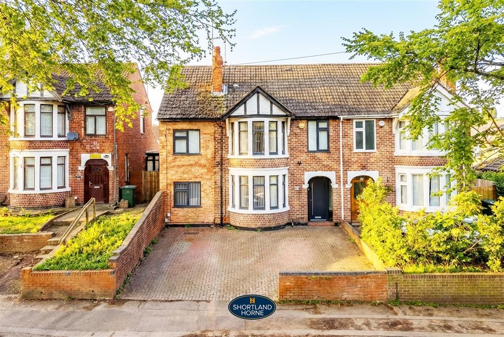 Property photo 1 of 28 272 Holyheadrd.Jpg