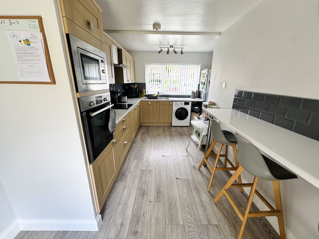 Property photo 2 of 15 Img_3533
