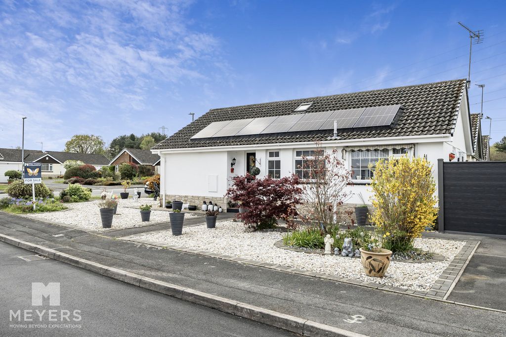 Property photo 1 of 16