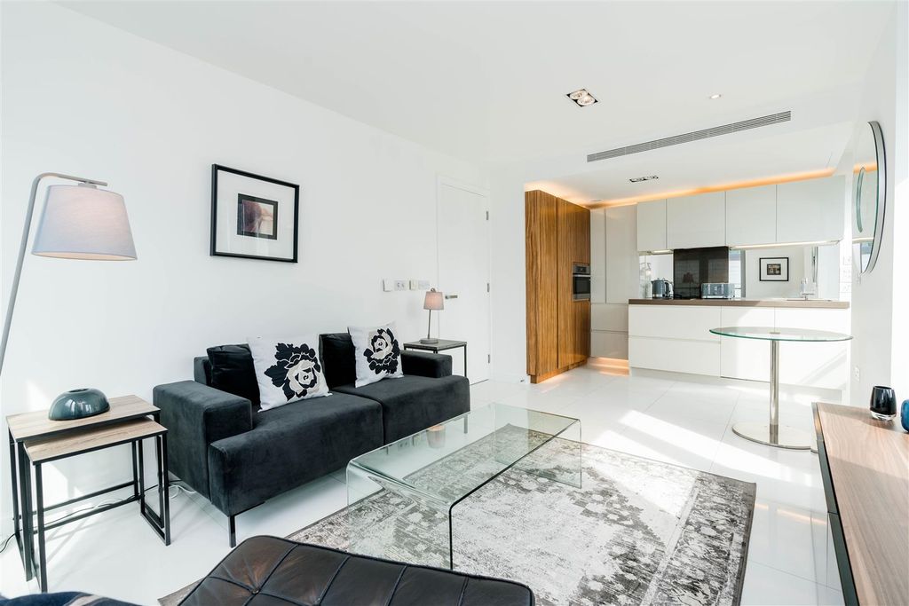 Property photo 3 of 10 Img_5900_3_Original.Jpg