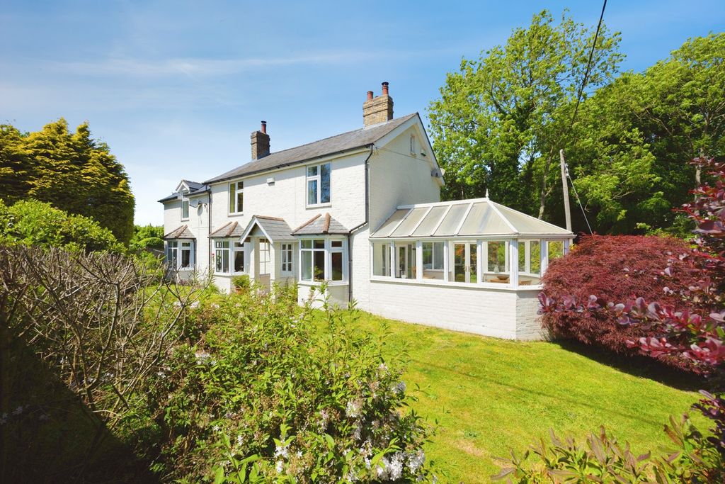 Property photo 1 of 42