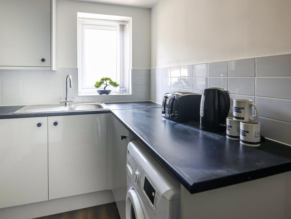 Property photo 3 of 36 Property Photo