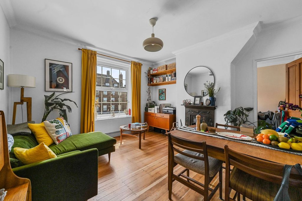 Property photo 1 of 8 Arran House N16