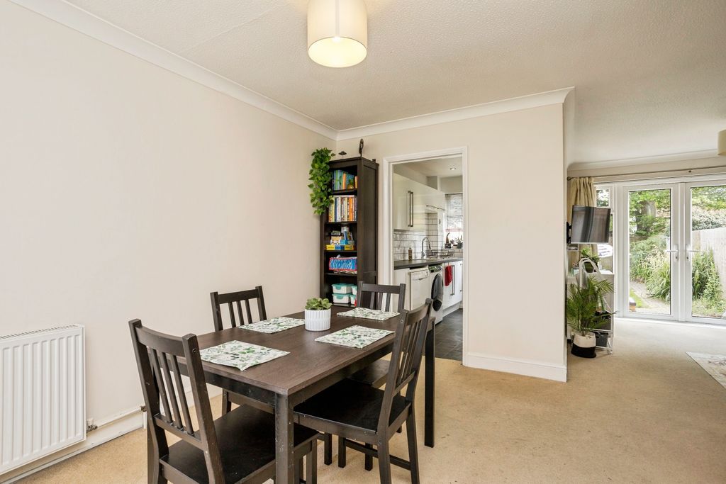 Property photo 2 of 15 Dining / Family Room