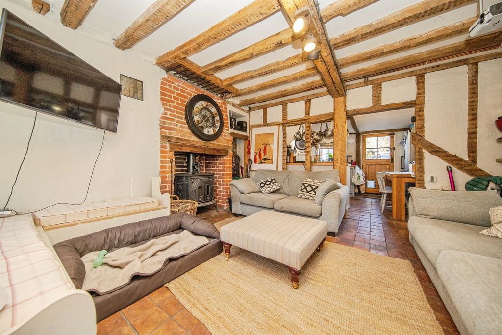 Property photo 3 of 18