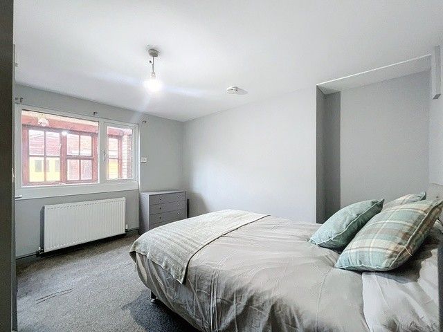 Property photo 3 of 20 Gallery