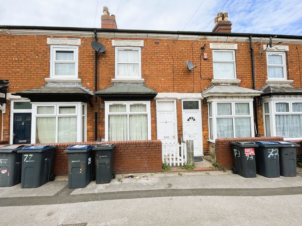 Property photo 2 of 12