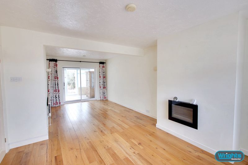 Property photo 3 of 16 Photo 2