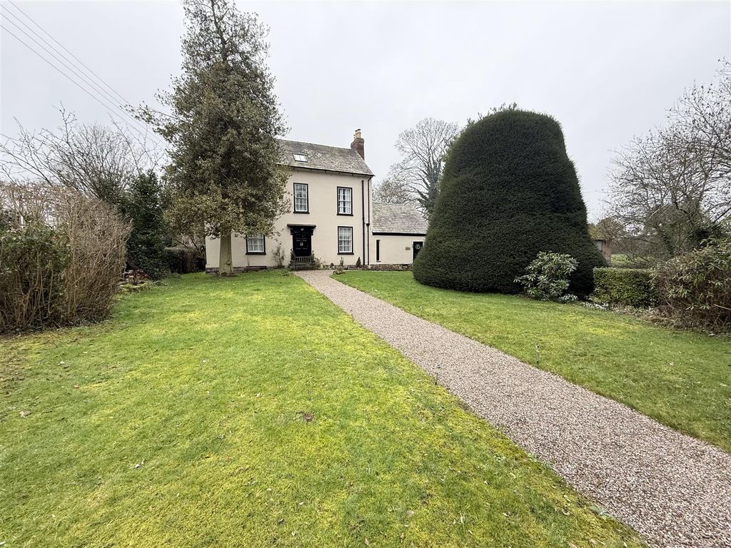 Property photo 1 of 18 Image00011.Jpeg