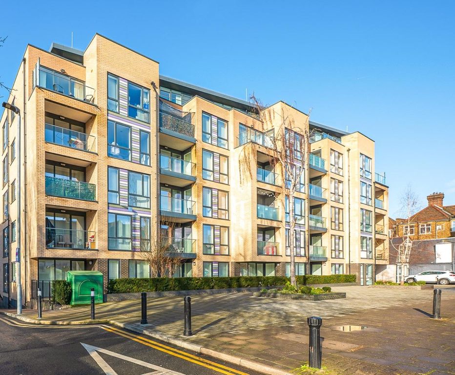 Property photo 1 of 10 4810372