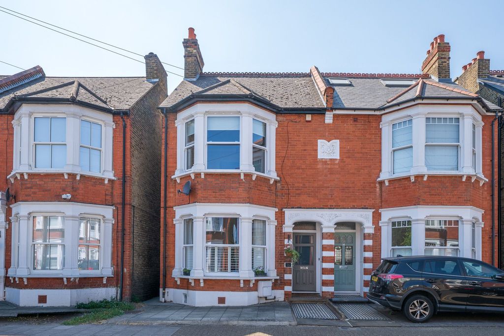 Property photo 1 of 19