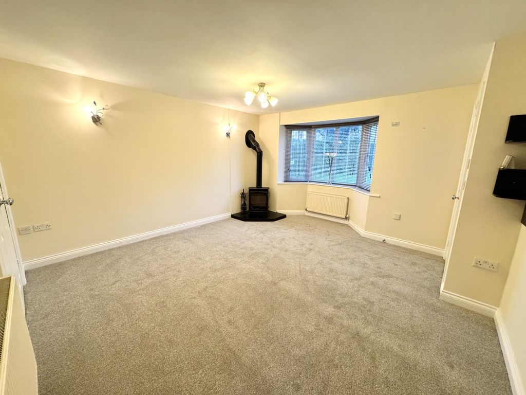 Property photo 3 of 20 Img_3065