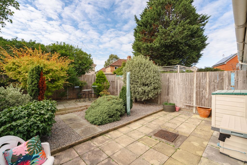 Property photo 2 of 15 12