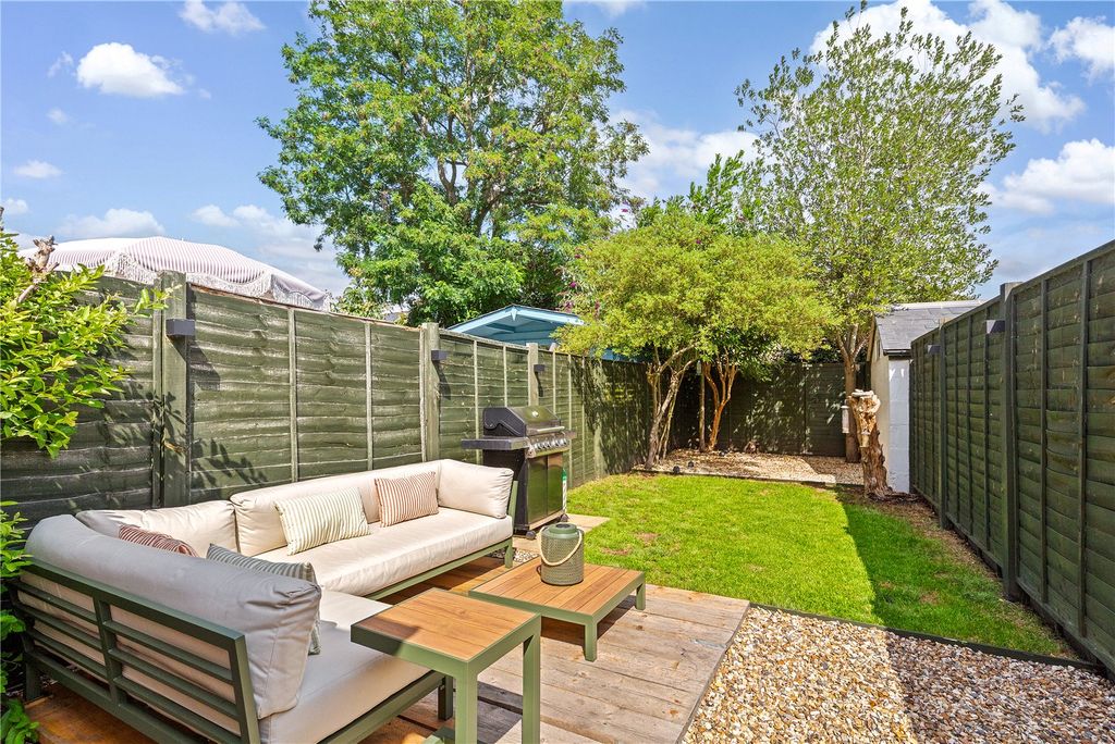 Property photo 3 of 13 Picture No. 12