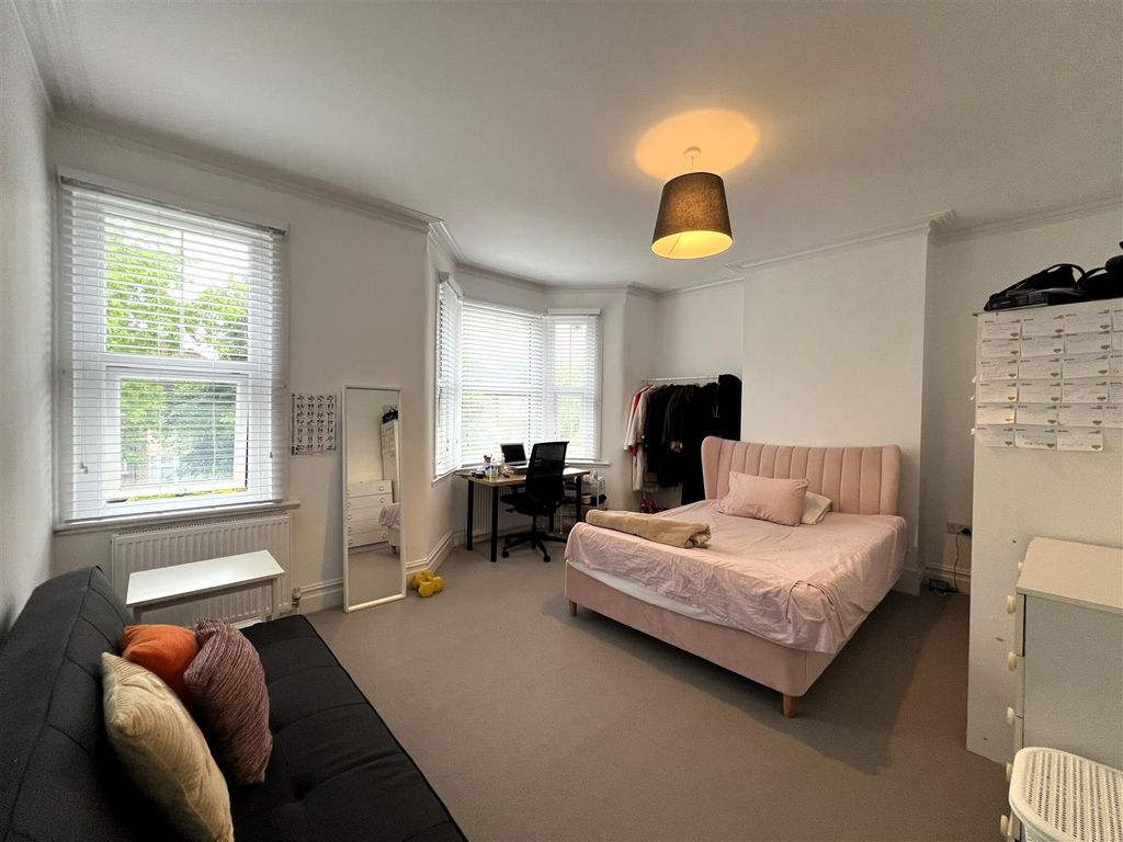 Property photo 3 of 11 Img_4358.Jpg