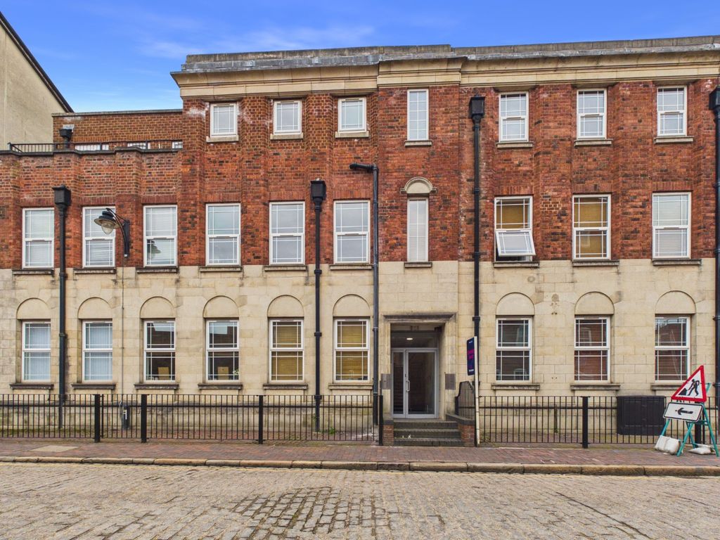 Property photo 3 of 9 4982367