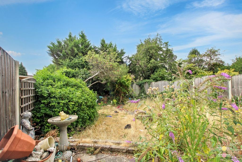 Property photo 3 of 12