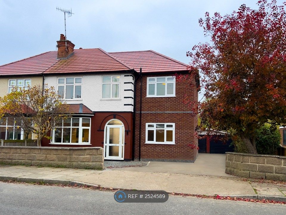Property photo 2 of 30