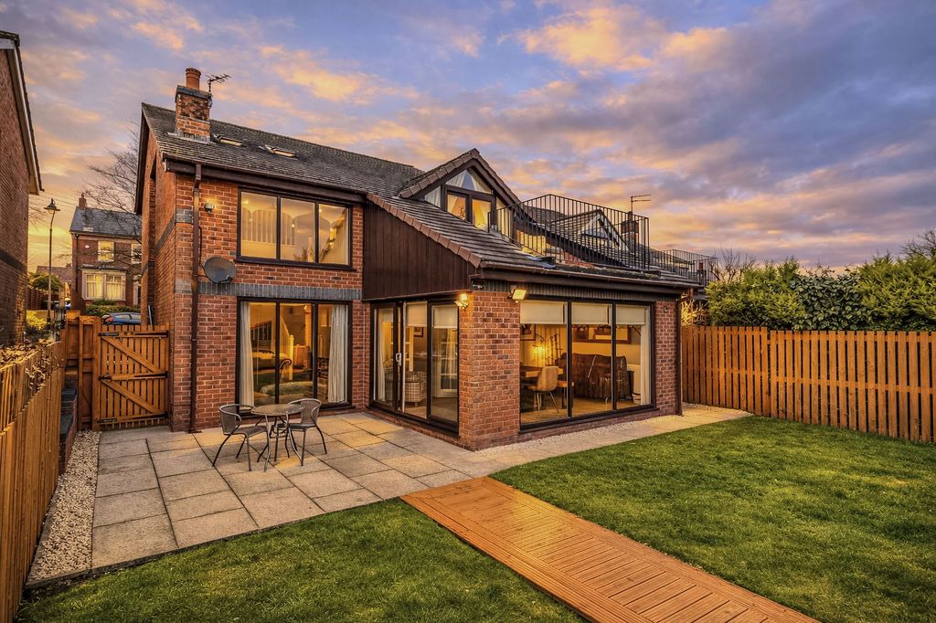 Property photo 3 of 53