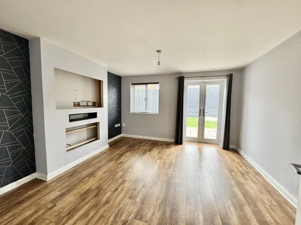 Property photo 2 of 12 5.Jpg