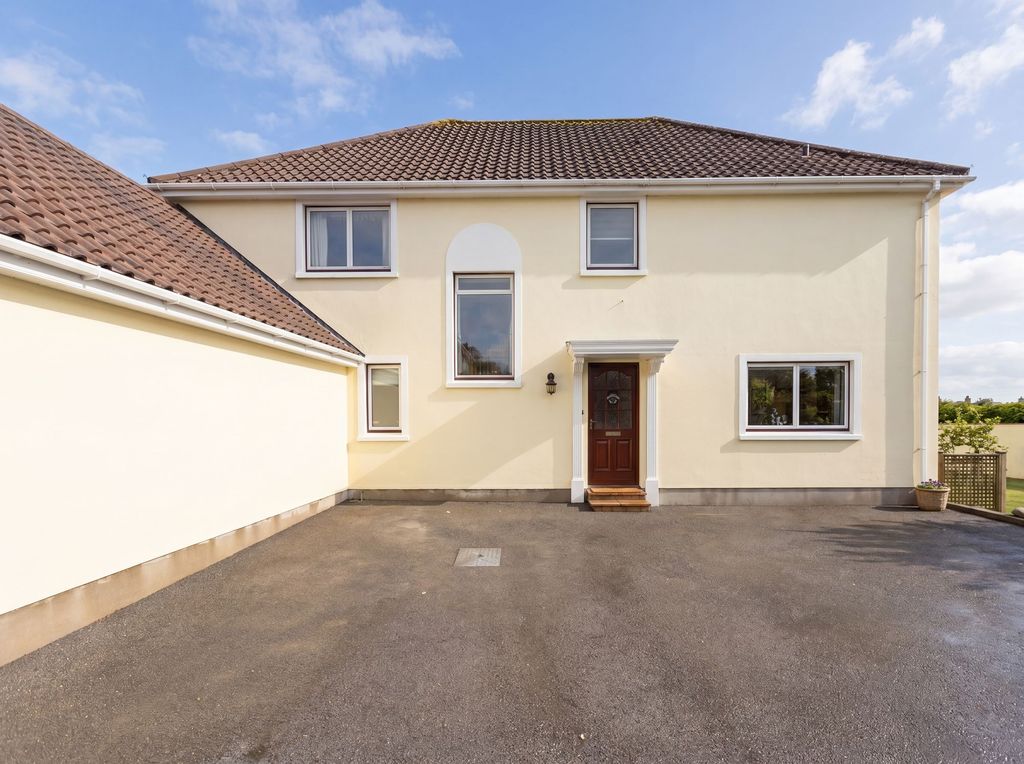 Additional image 5 of 4 bed detached house for saleAvignon, St Helier JE2