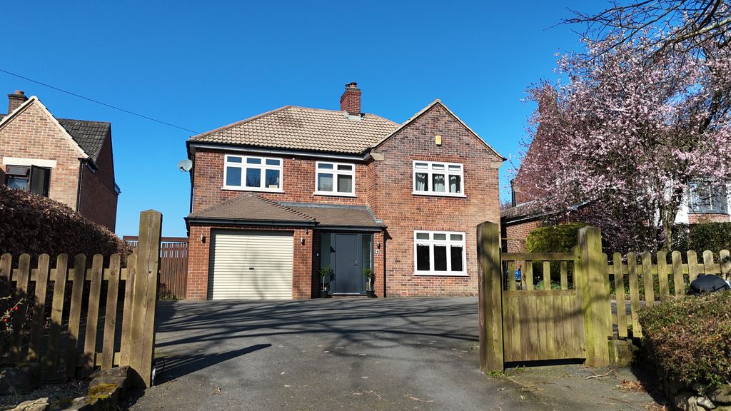 Property photo 2 of 21