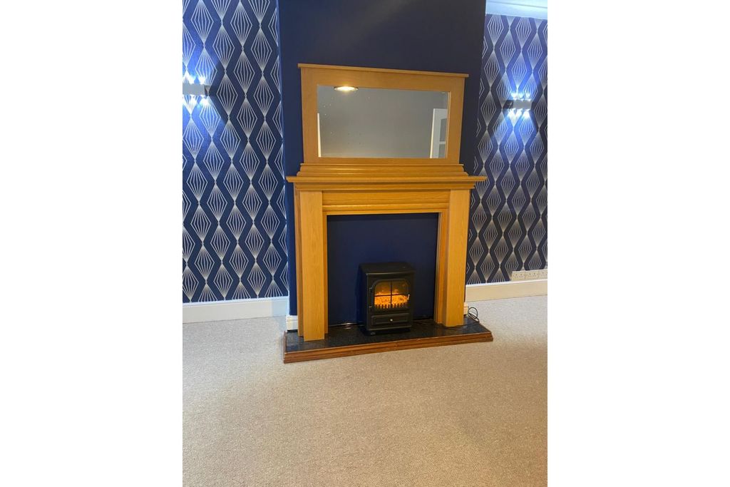 Property photo 3 of 9