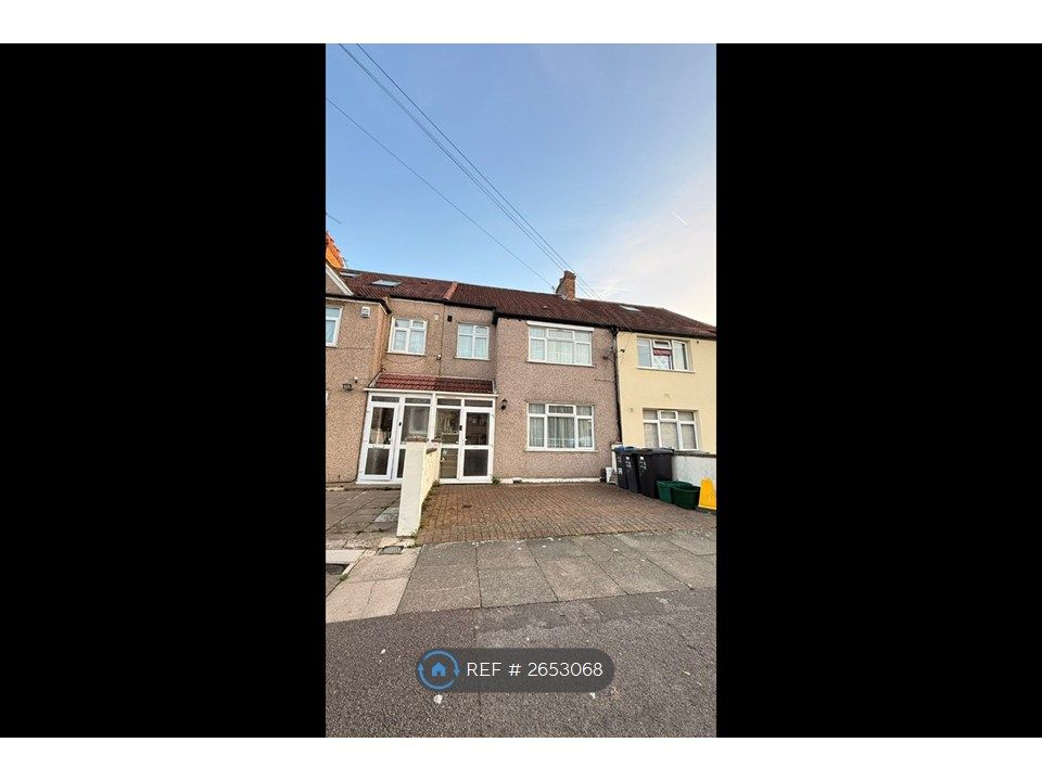 Property photo 1 of 35