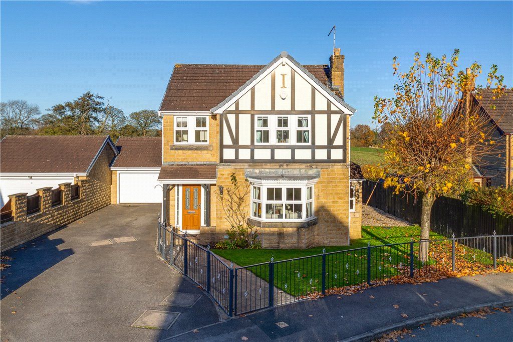 Property photo 1 of 19 Ellar Gardens