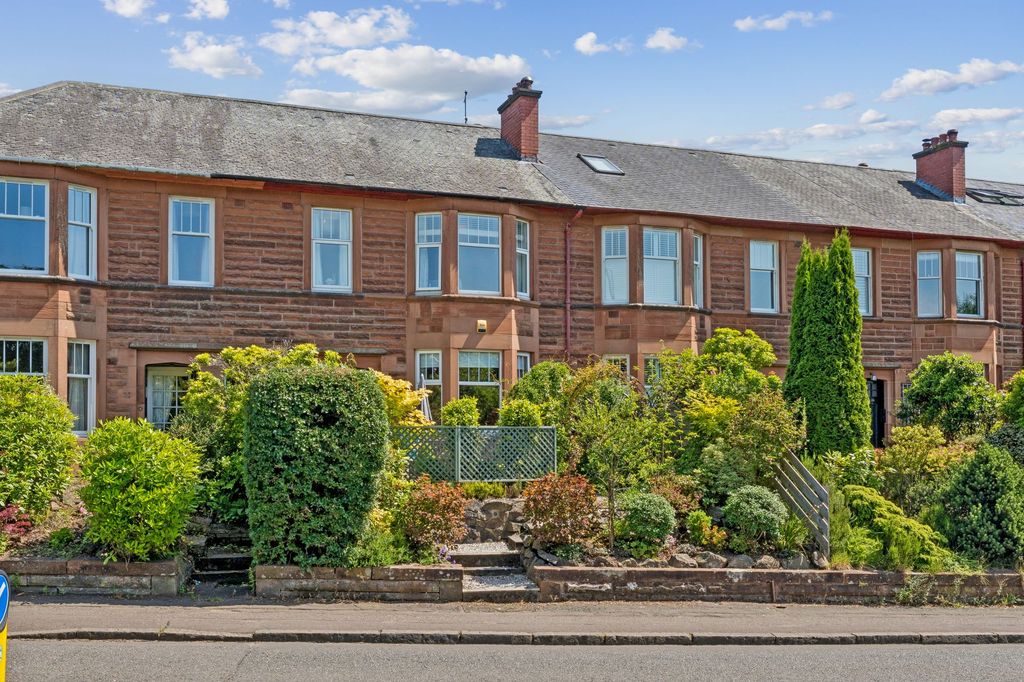 Property photo 1 of 46