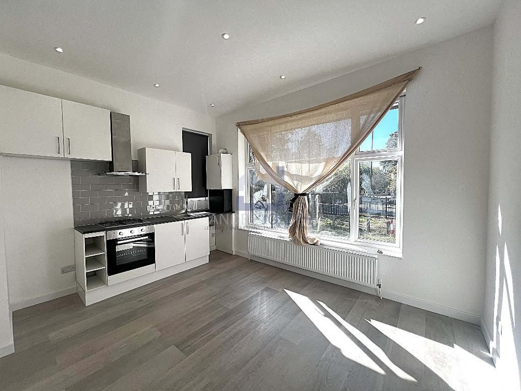 Property photo 1 of 6 Photo 1