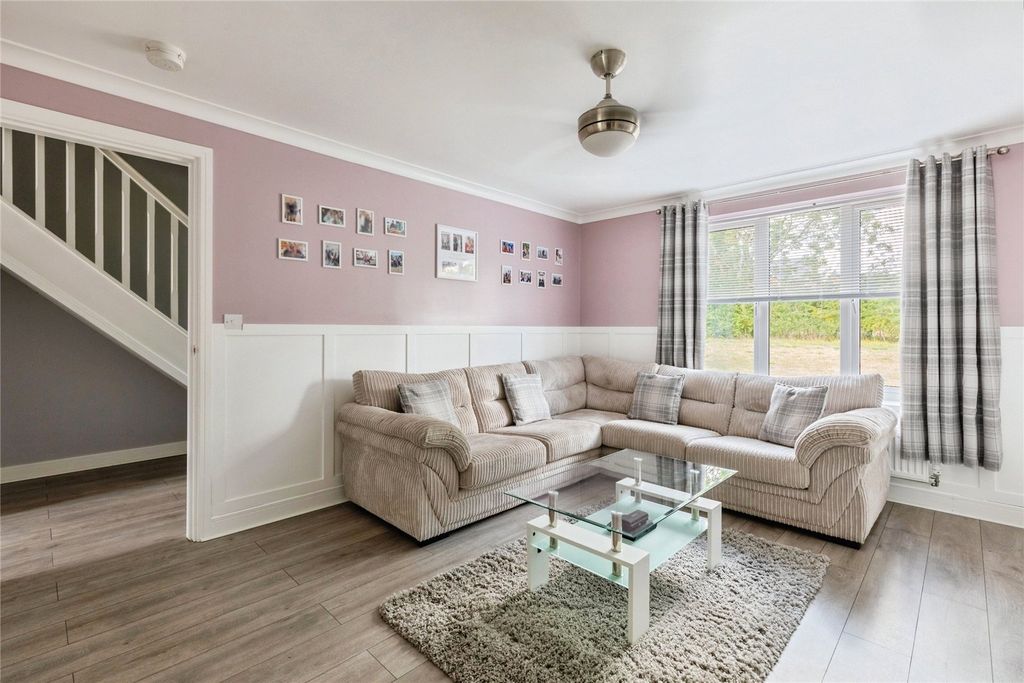 Property photo 3 of 18 Picture No. 02