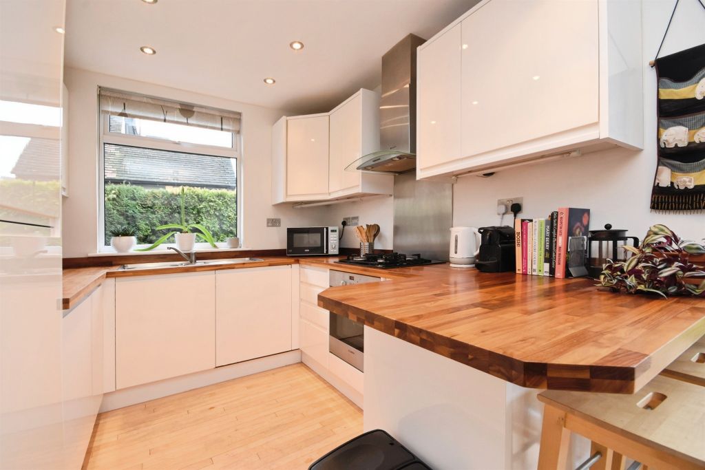 Property photo 3 of 22