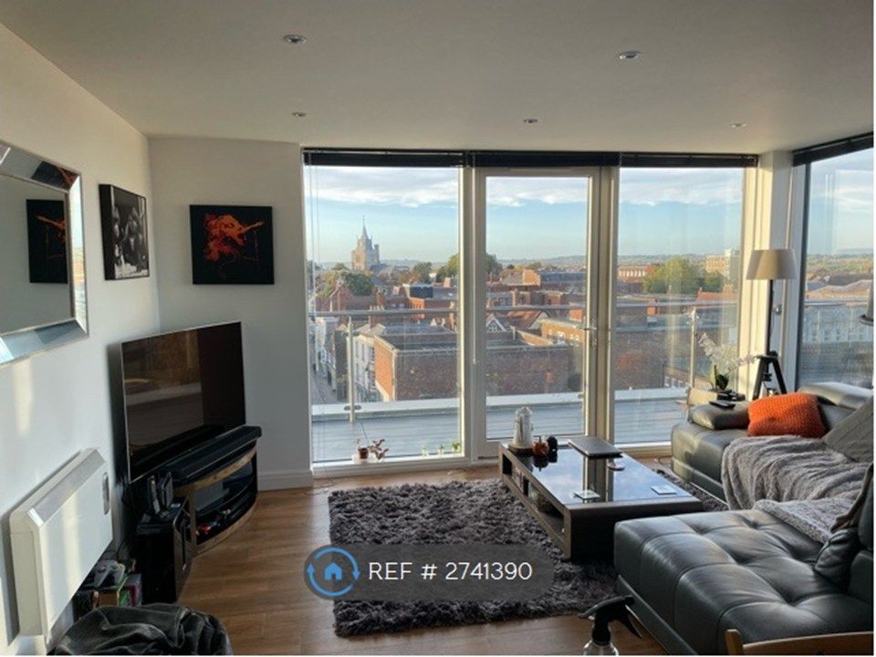 Property photo 3 of 13