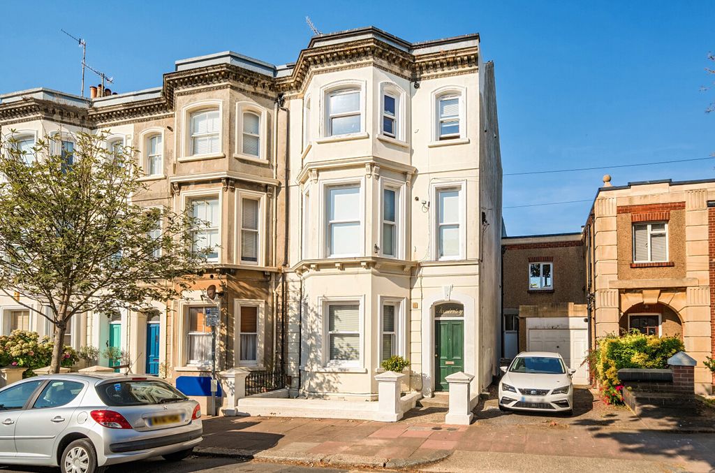 Property photo 1 of 15 1509540-2-6A7Edb2...