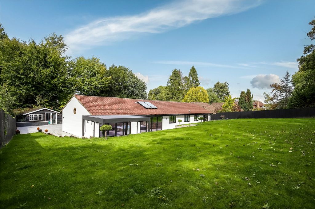Property photo 2 of 14 Picture No. 02