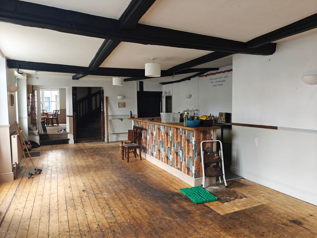 Property photo 3 of 10