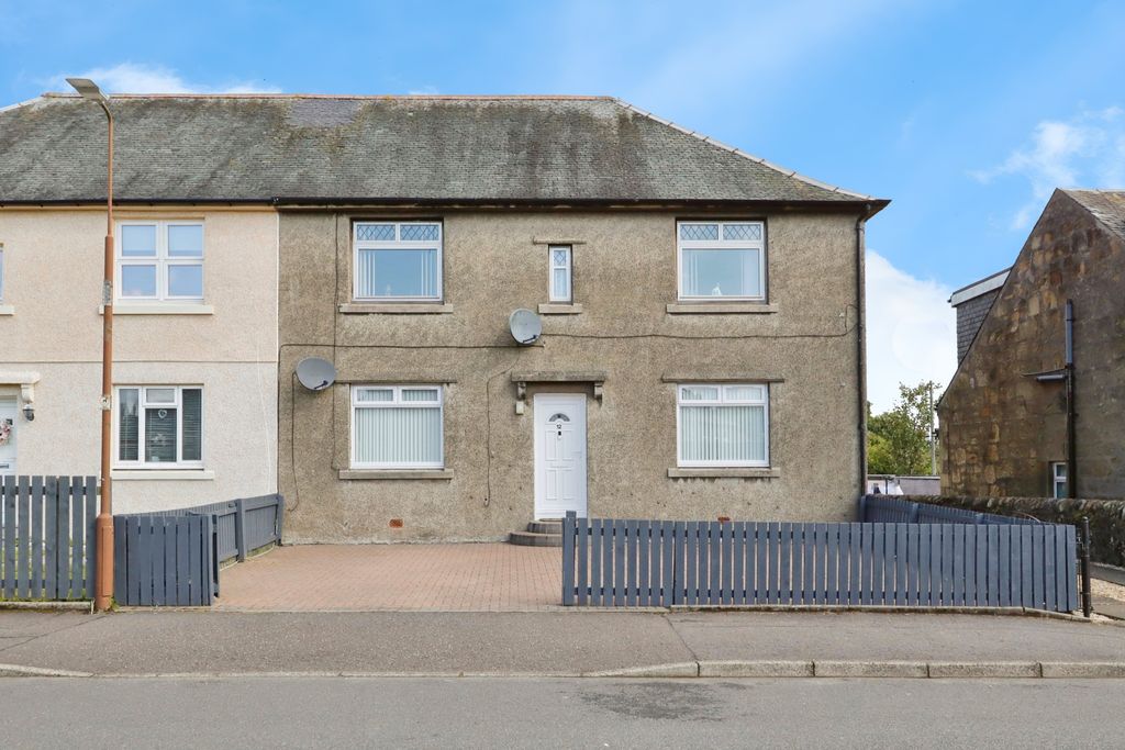Property photo 1 of 15 Front