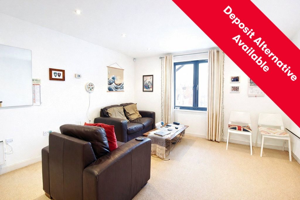 Property photo 1 of 5 Front Room