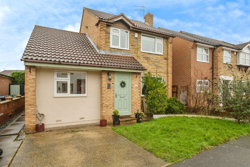 Property photo 1 of 26