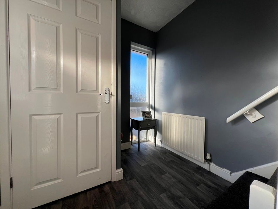 Property photo 2 of 12 Img_4163