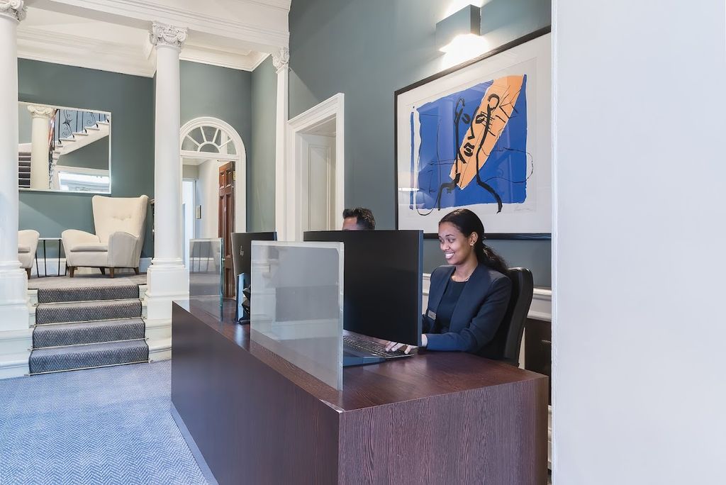 Property photo 3 of 8