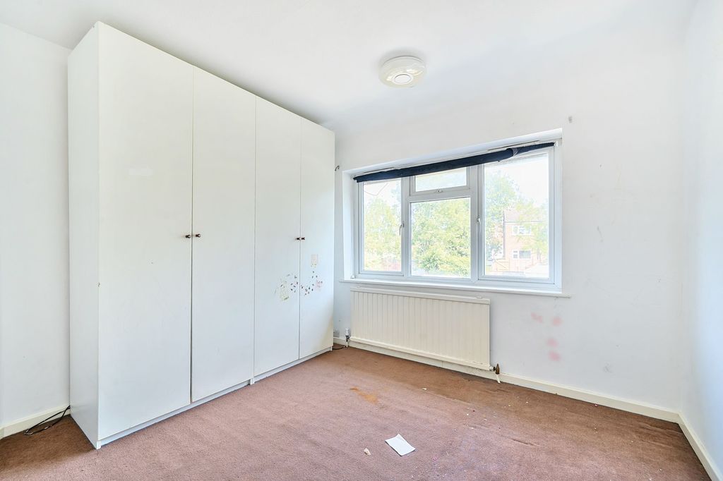 Property photo 3 of 19 Bedroom