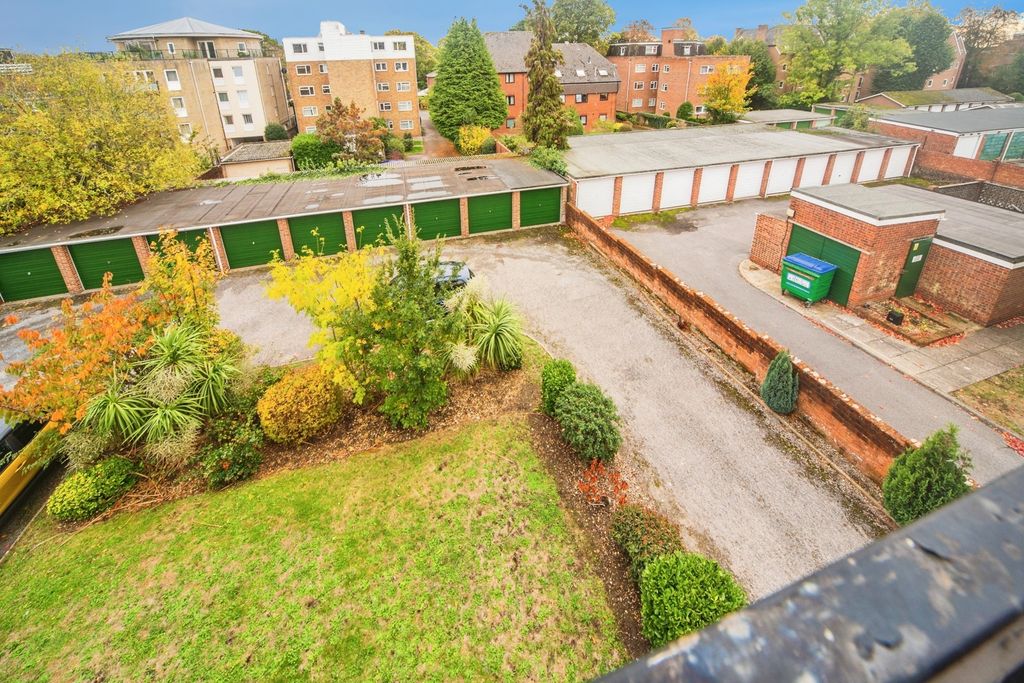 Property photo 3 of 19 Pbox-Img.Jpg