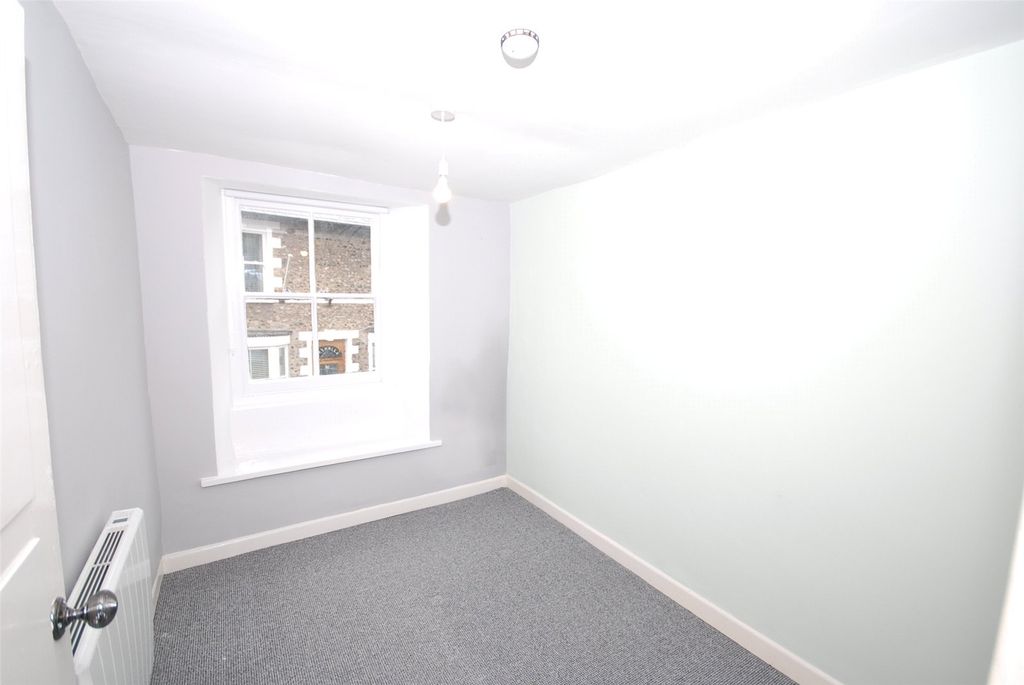 Property photo 3 of 9 Picture No. 14