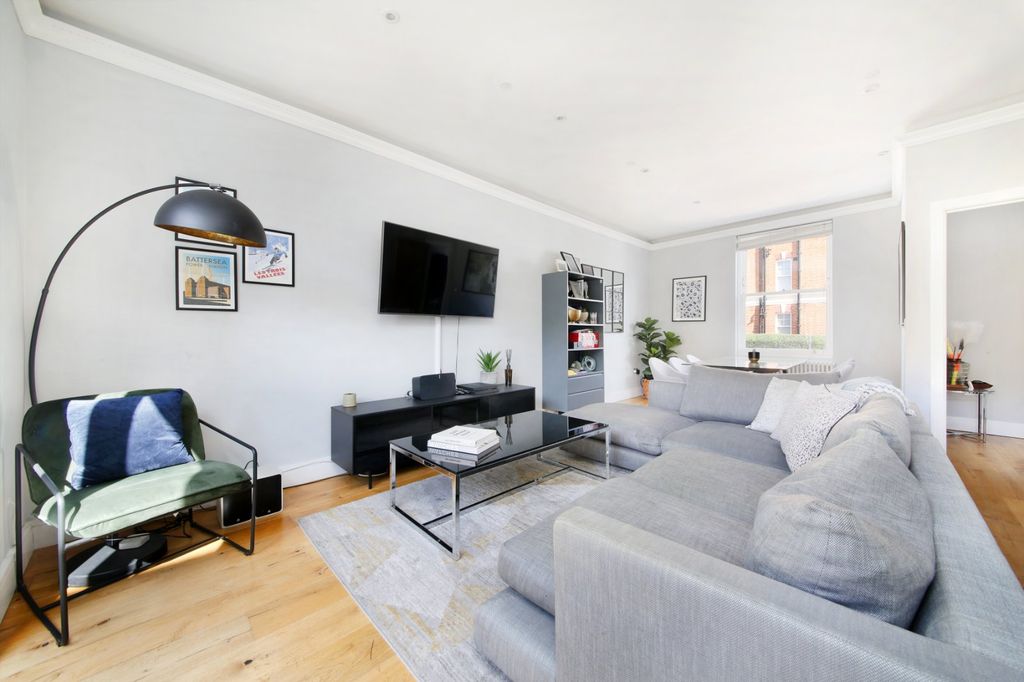 Property photo 1 of 16