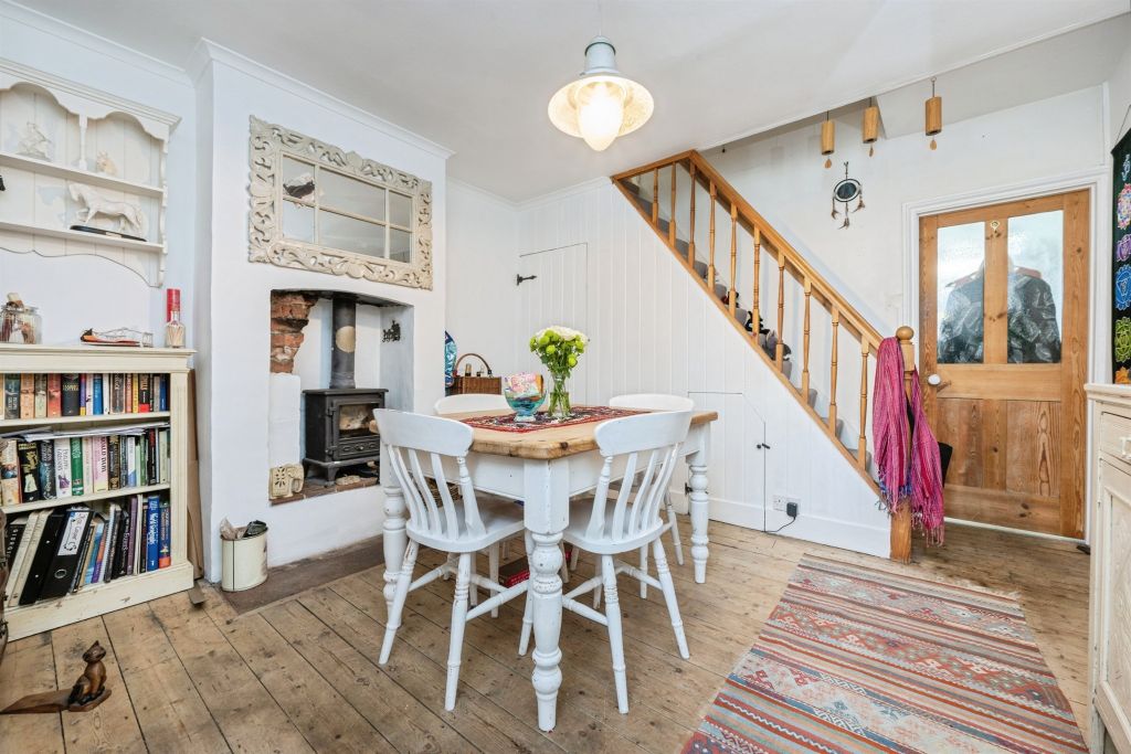 Property photo 3 of 22