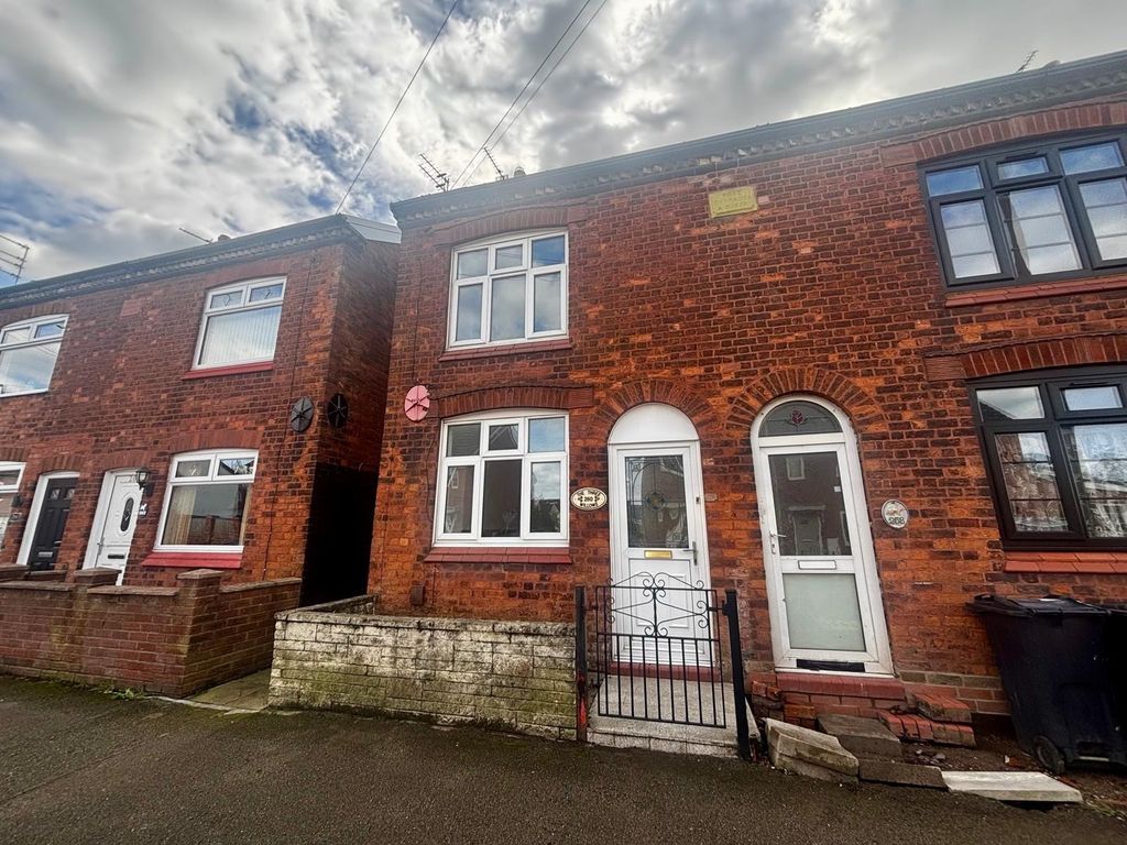 Property photo 1 of 17 Balcony