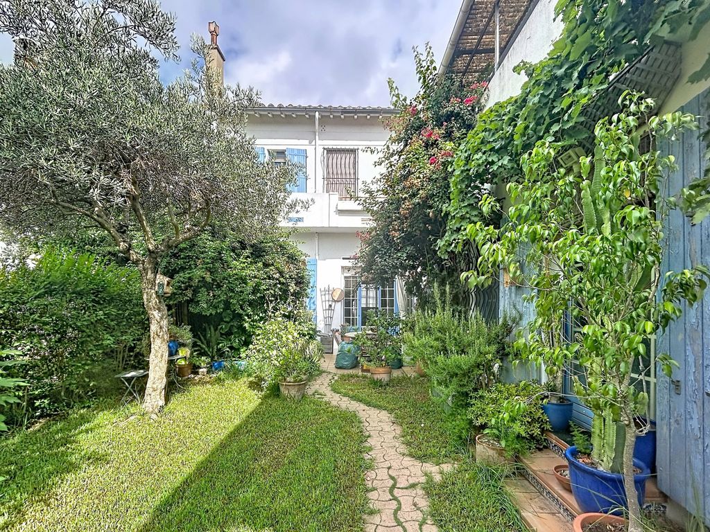 Property photo 1 of 12 Main Exterior View